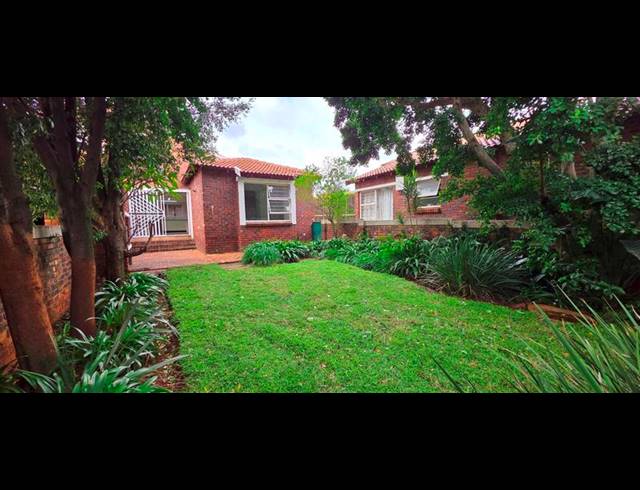 2 BEDROOM PROPERTY TO RENT IN WELTEVREDEN PARK